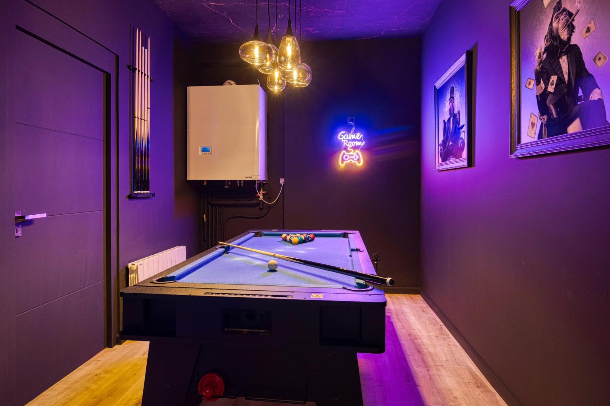 La Villa - Piscine / Karaoke / Jeux 方黛涅 外观 照片